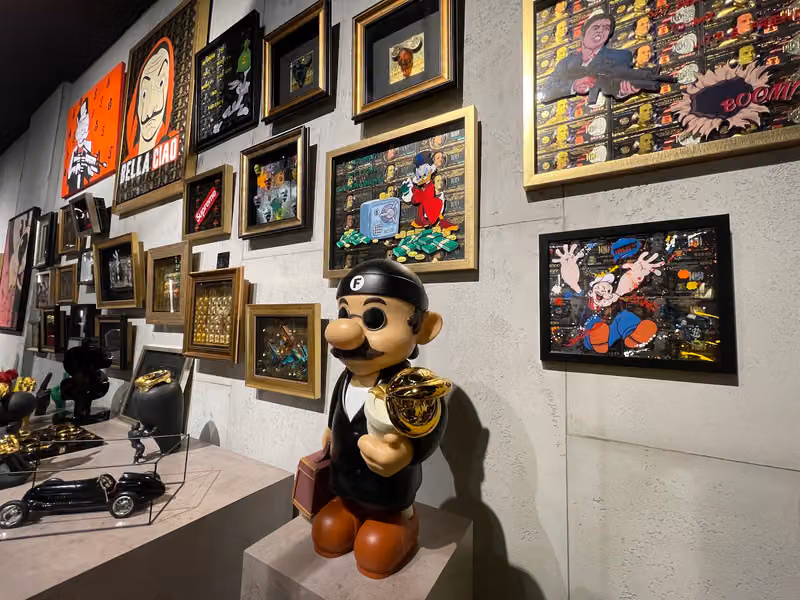 Living in Wonderland Gallery
