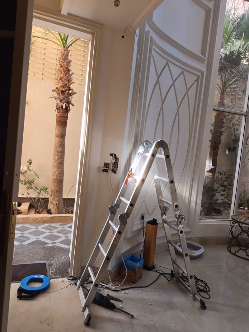 للسباكة والكهرباء