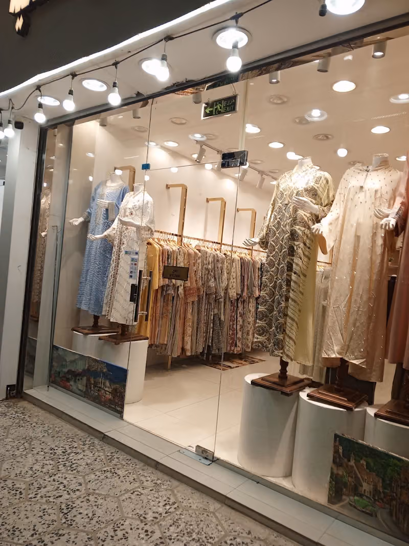 لمعة اللؤلؤة للذهب والمجوهرات