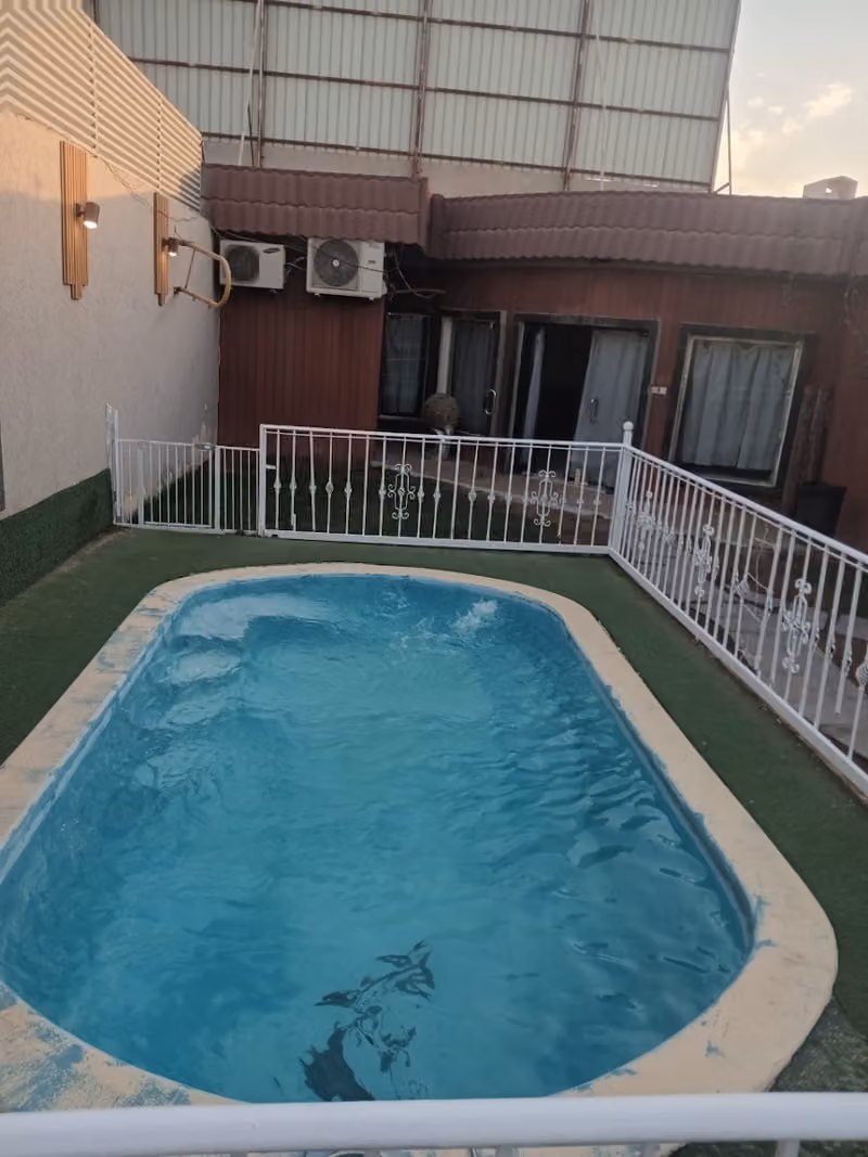 Looly Resorts
