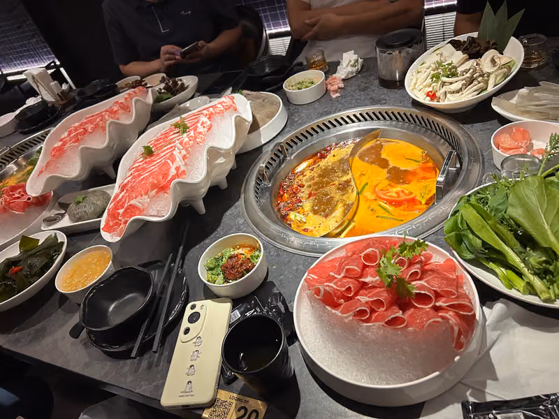 Loong 龍鍋 Hotpot
