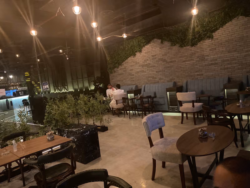 LP Lounge ال بي لاونج