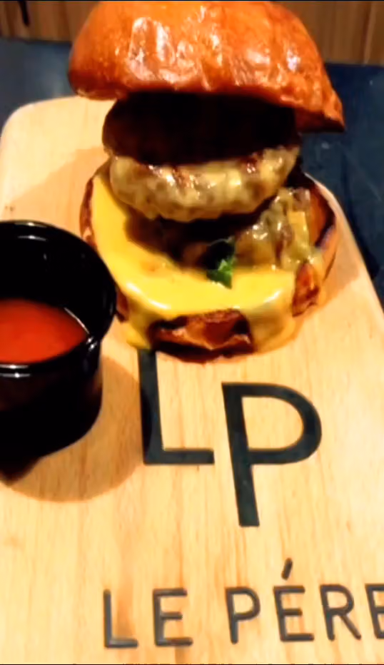 LP Lounge ال بي لاونج