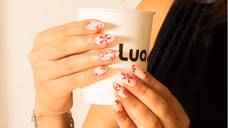 Lua. Nails