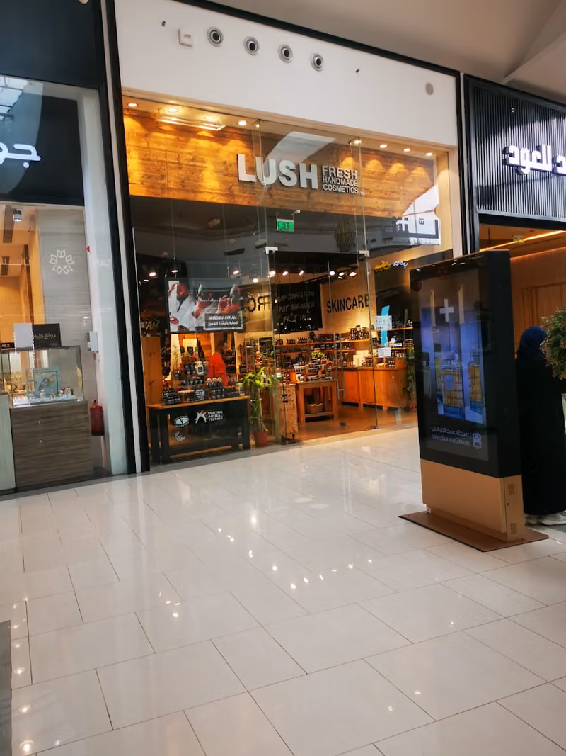 LUSH