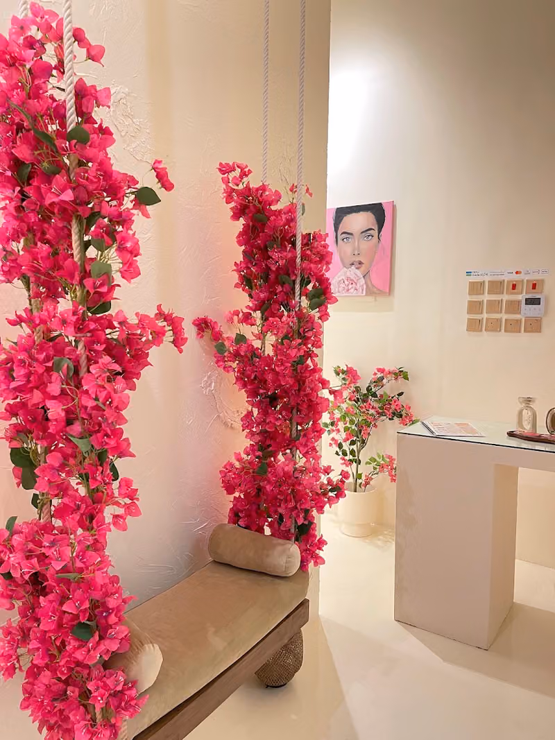 luxury level beauty salon | المستوى الفاخر للتزيين النسائي