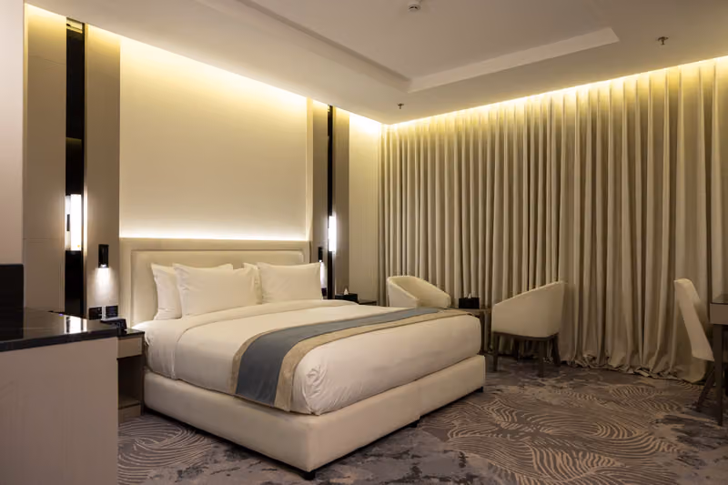 Luxury Night Hotel Al Yasmin