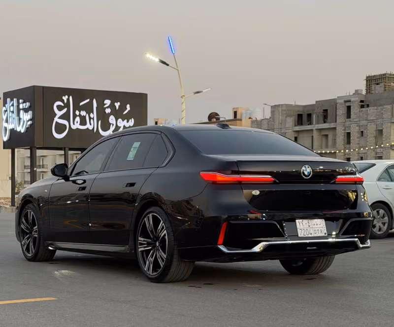 Luxury Transport service Riyadh