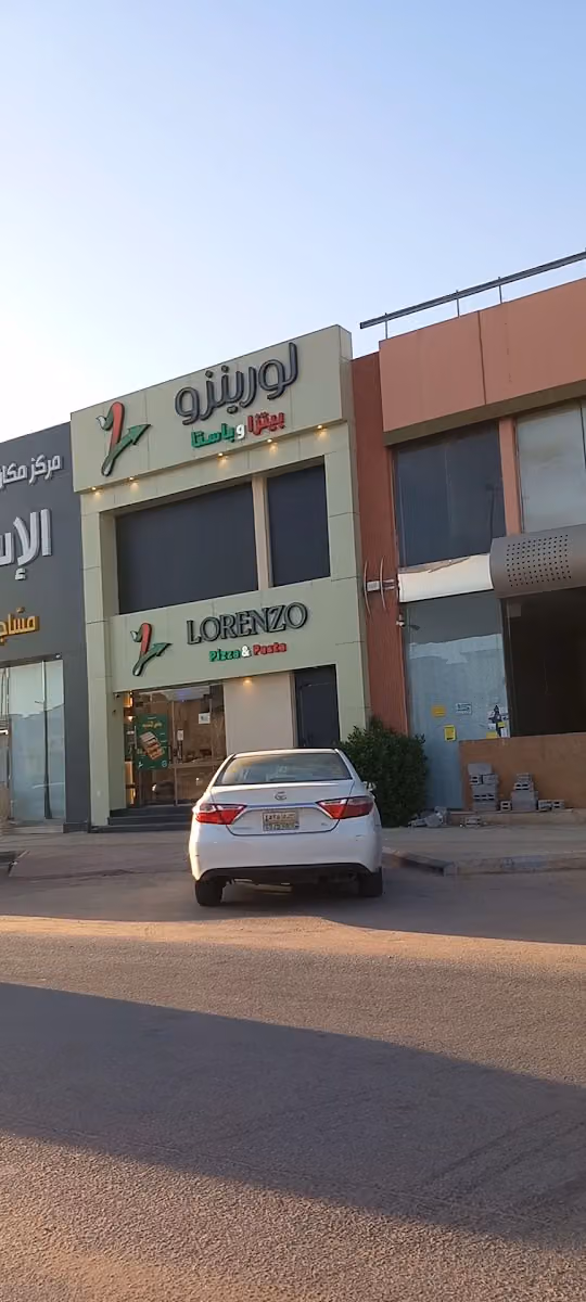لورينزو بيتزا