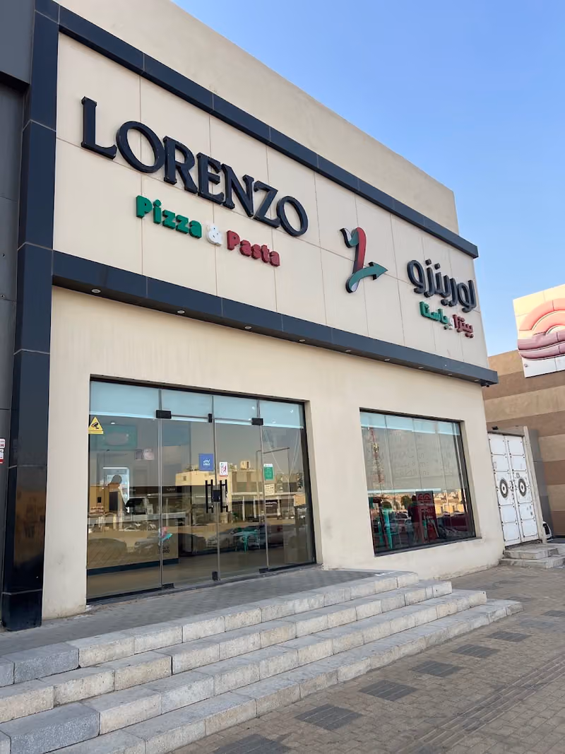 لورينزو بيتزا