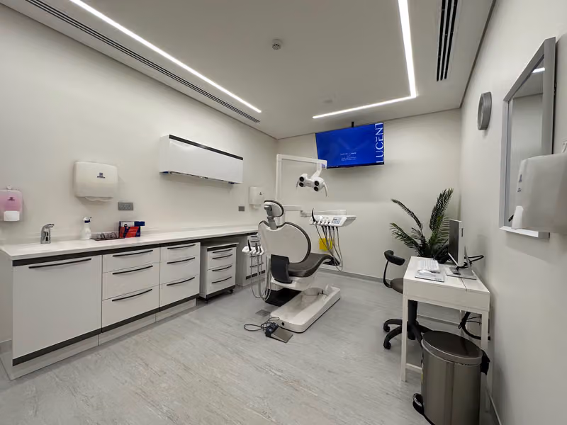 لوسنت لطب الأسنان | Lucent Dental
