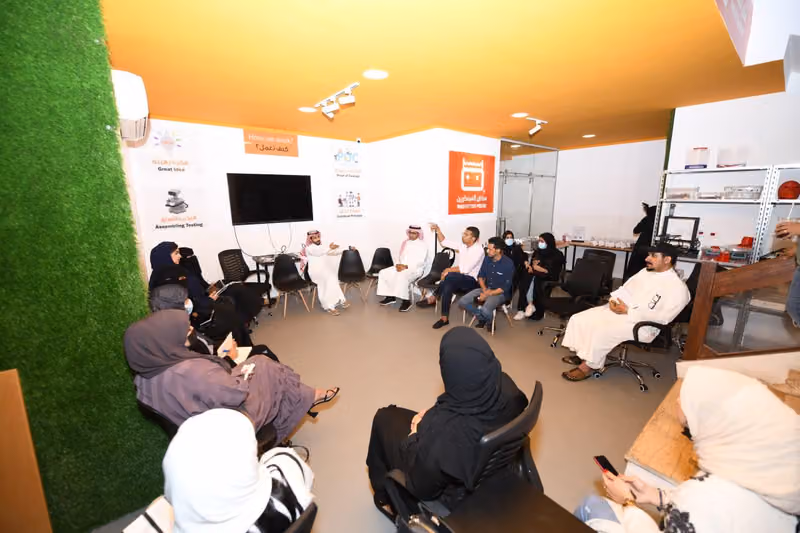 معالم لخدمات الاعمال والاستشارات
