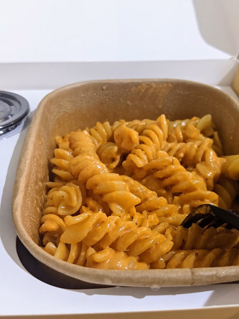 MAC N CHEESE