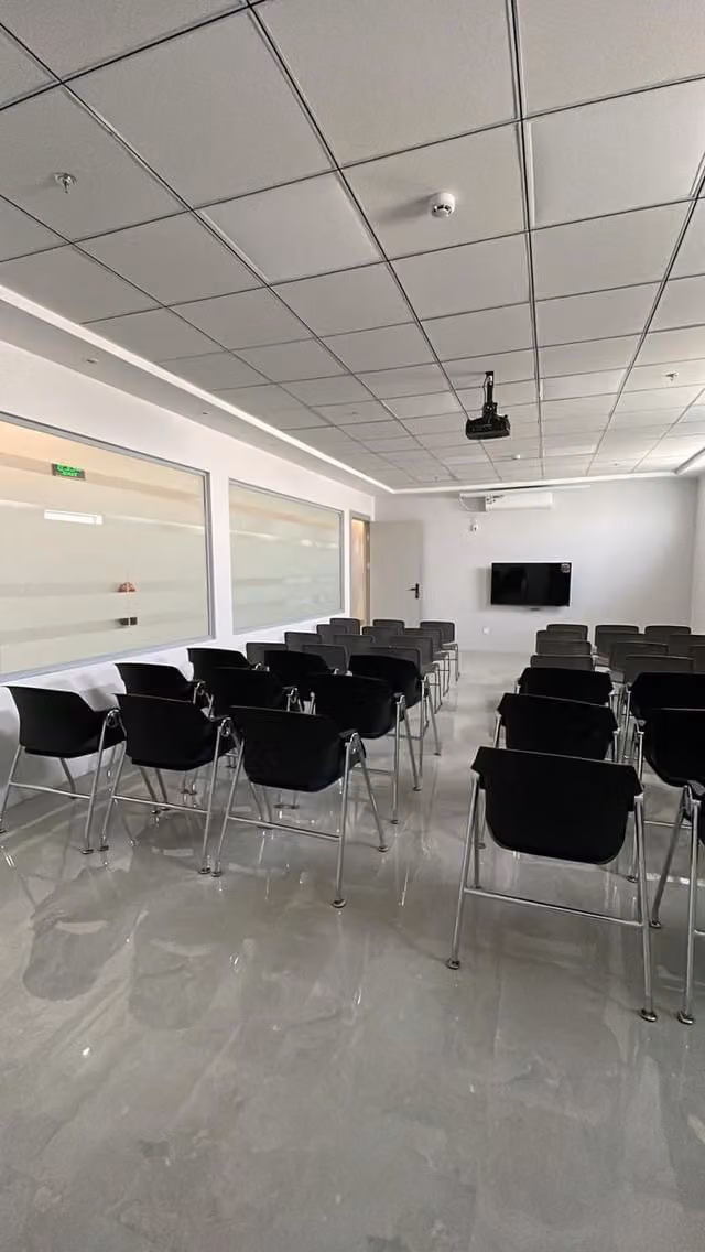 معهد الغد أجمل للتدريب