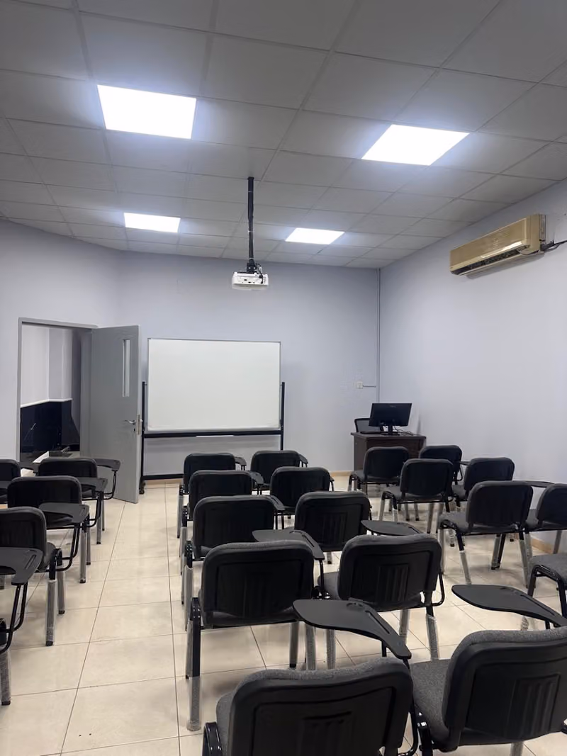 معهد جدة الدولي العالي للتدريب نساء حي المنار