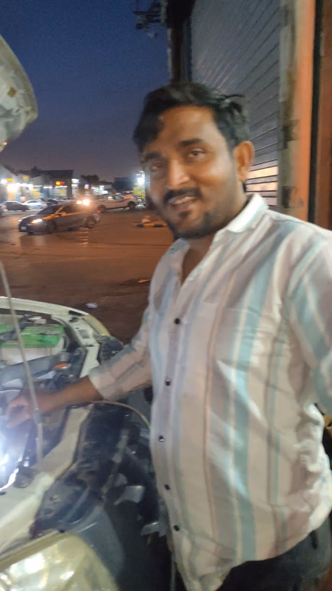 Majid Car Air Conditioning. معلم هندي تكيف وتبريد السيارات وتوليف جميع السيارات