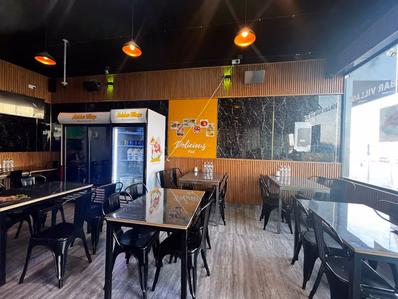 MALABAR VILLAGE FAMILY RESTAURANT (KERALA INDIAN )مطعم هندي kerala restaurunt Thani nadan restaurant