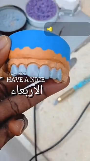 معمل الناب الفضي لخدمات الأسنان k9 dental laboratory