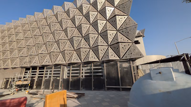 MANARAT AL SHARKAH EST FOR CONTRACTING