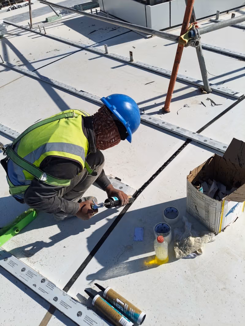 MANARAT AL SHARKAH EST FOR CONTRACTING