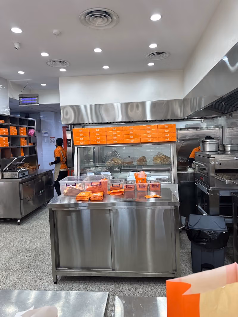 مار كافتيريا