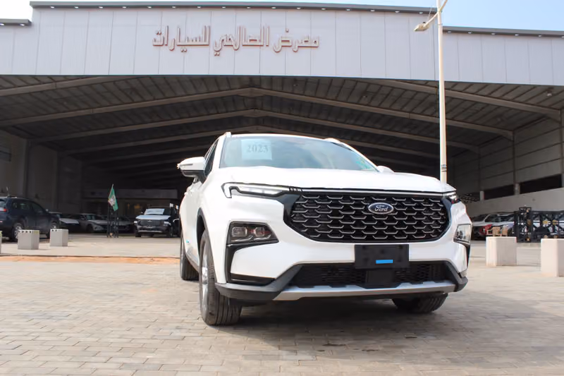 معرض الصالحي للسيارات الجديدة