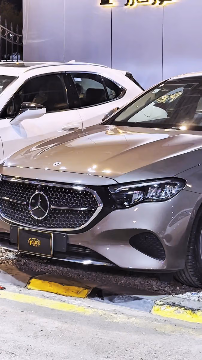 معرض فور كارز 4Cars للسيارات