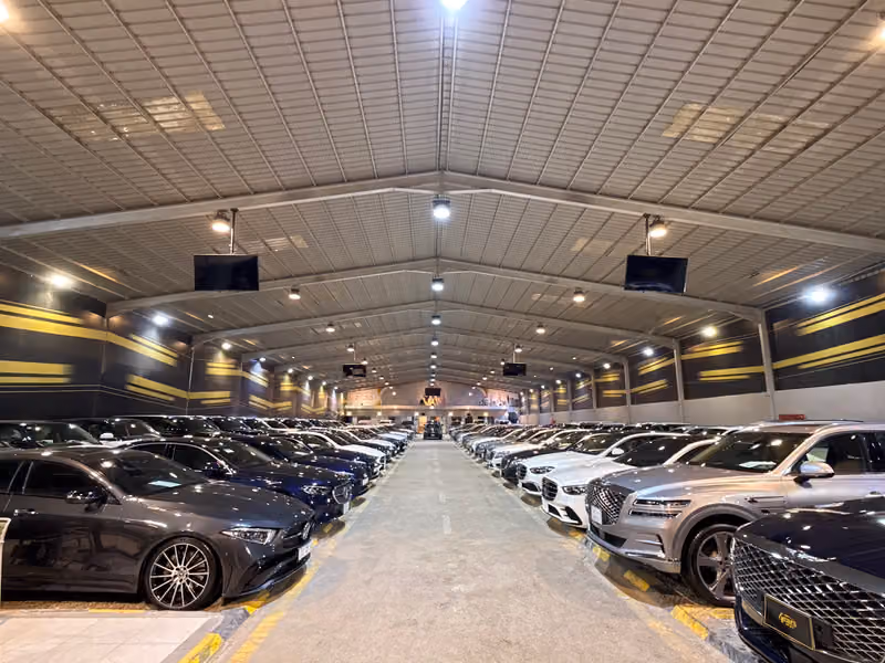 معرض فور كارز 4Cars للسيارات