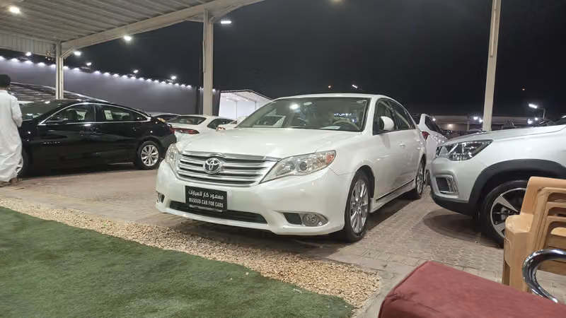 معرض مسعود كار للسيارات