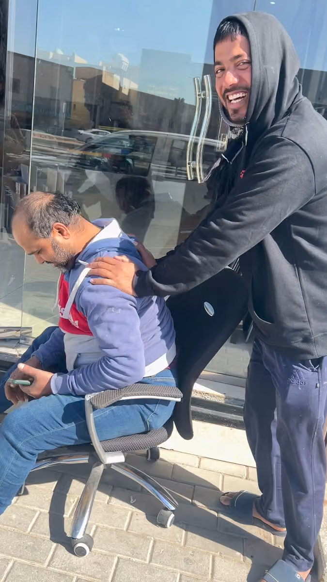 معرض OZ للدراجات النارية