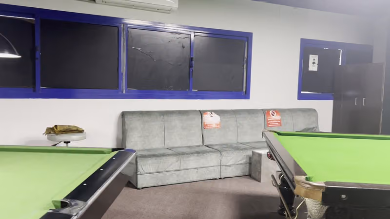 Masters Snooker Club