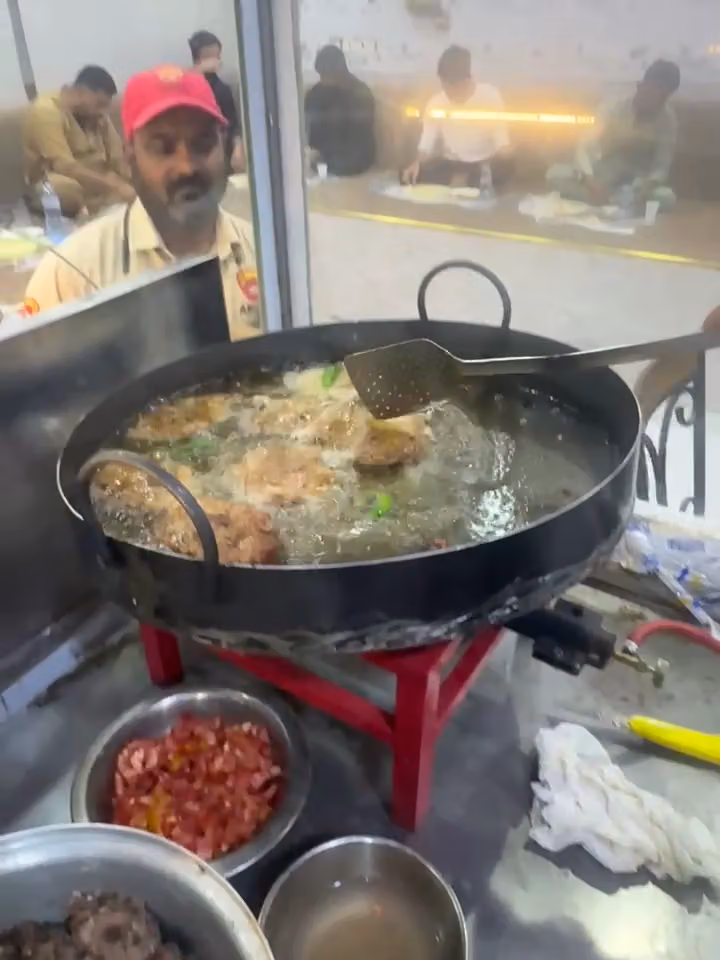 Matam Laza tala مطعم لذہ تالا