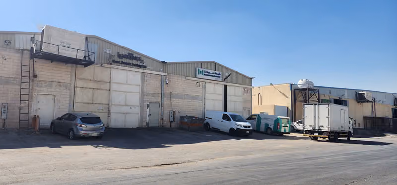 Mawaduna Warehouse - مستودعات شركة موادنا