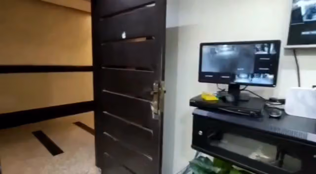 مبنى الندوة السكني
