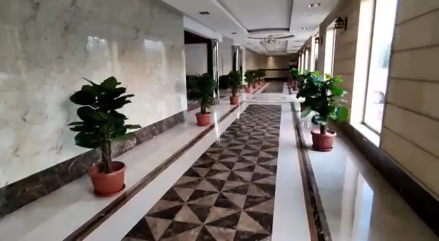 مبنى الندوة السكني