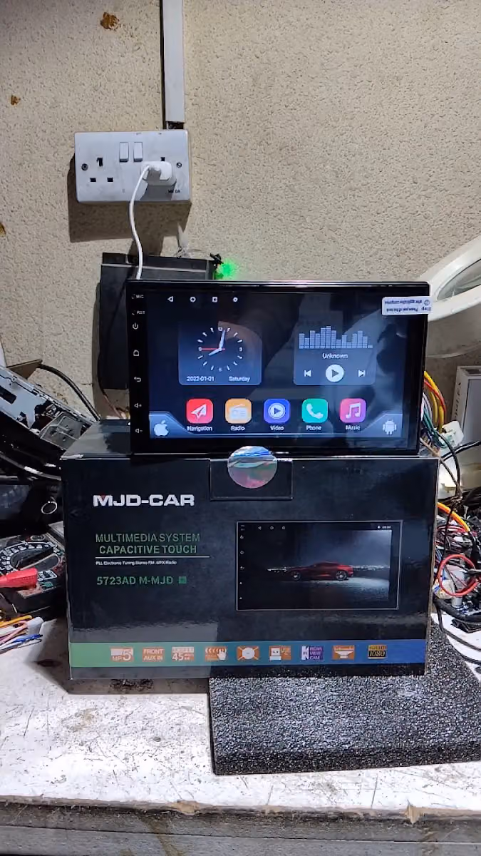 MCS Electronics ایم سی ایس شاشات سيارات
