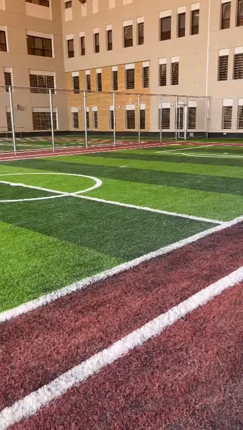 مدارس واحة العلوم العالمية