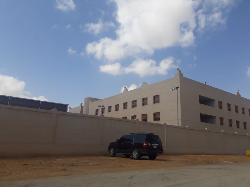 مدرسة ابتدائية ثابت بن النعمان (بنين)