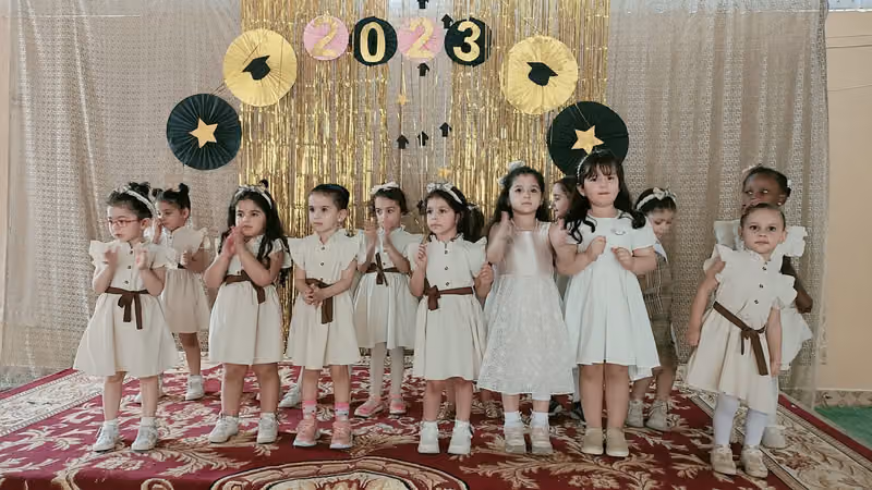 مدرسة بيت زهور المصيف العالمية (فرع حي الياسمين)