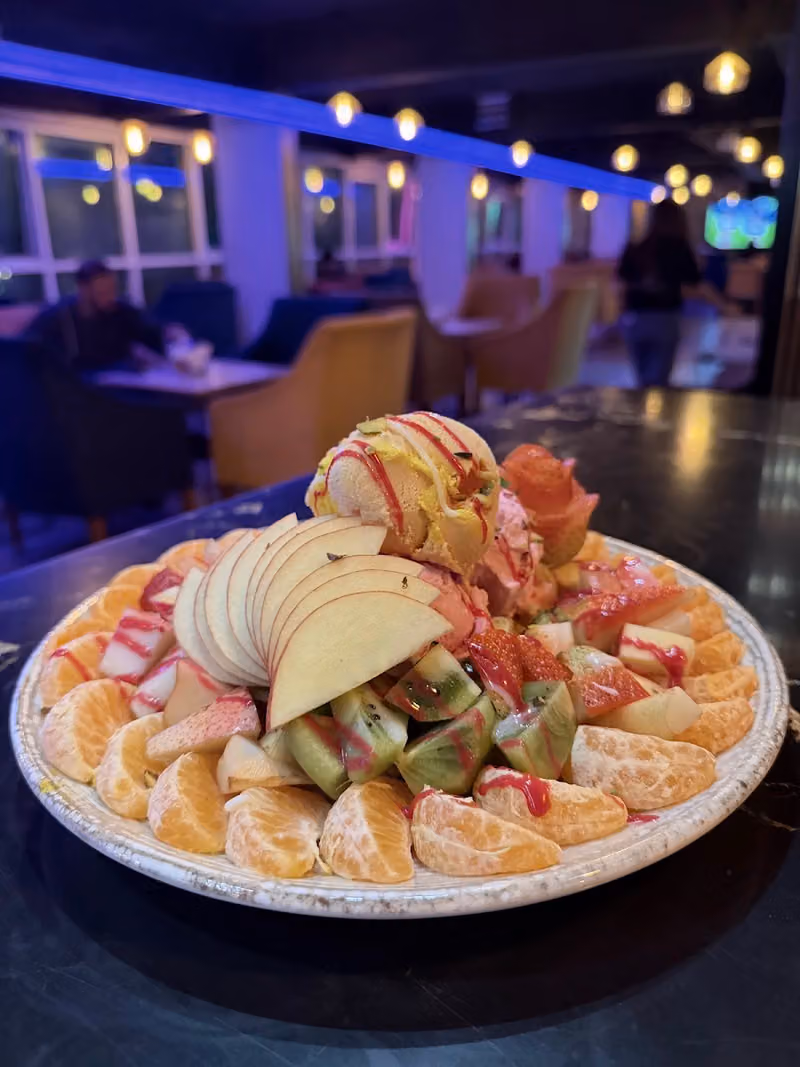 Meer Lounge Cafe