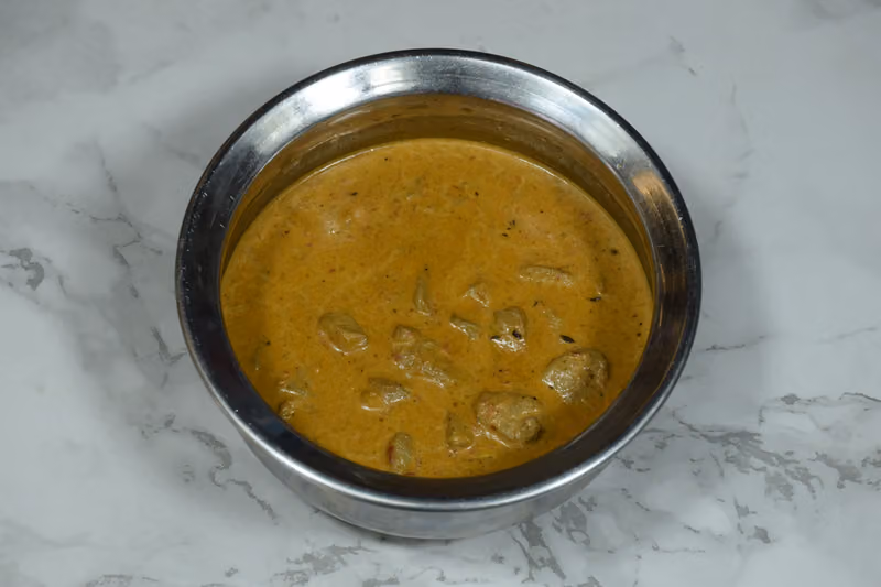 Meter Meal مطعم متر میل البخاري