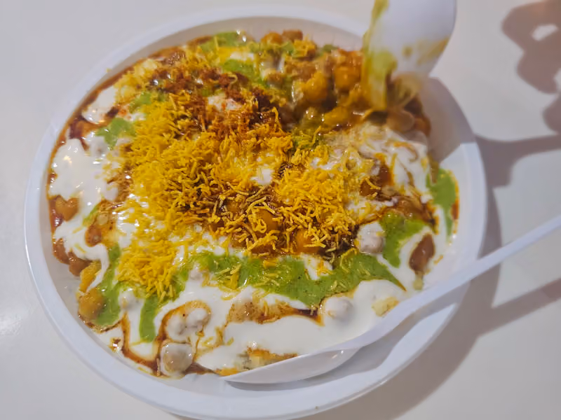 Mezbaan Sweets & samosa