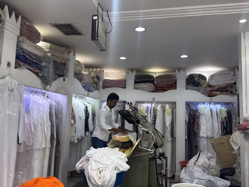 مغاسل خدمة التميز لغسيل الملابس exelence altmayse Laundry