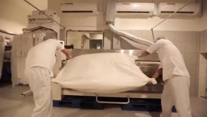 مغسلة وي كير we care laundry
