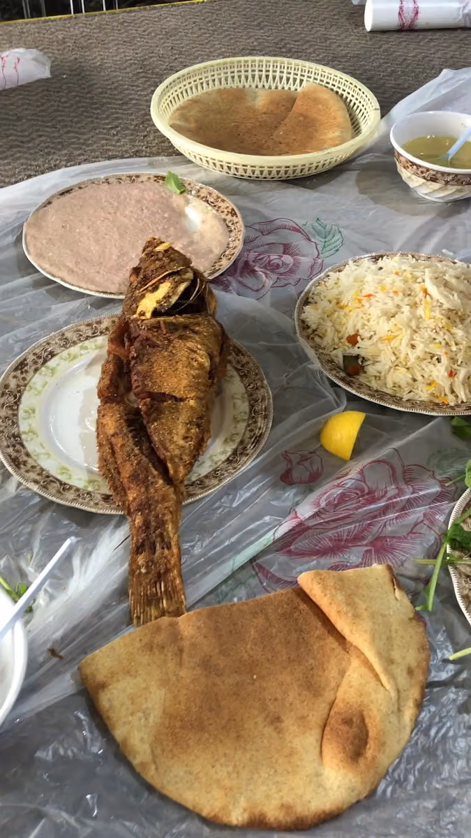 محل صدى المنار لبيع الالات الموسيقيه