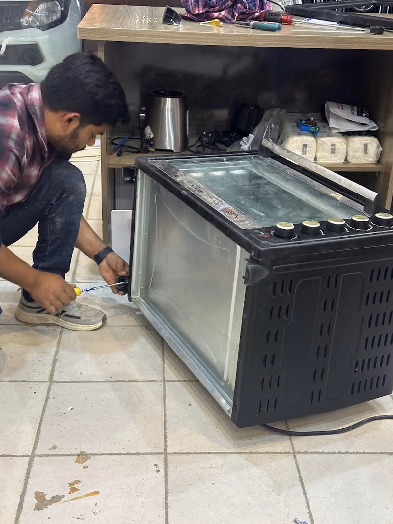 محمد عبدالله لصيانة الاجهزة الكهربائية و المنزلية