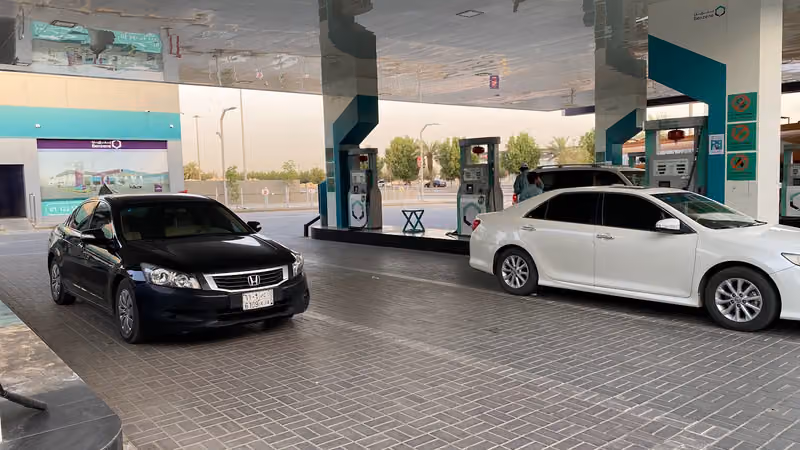 محطة الدريس العزيزية شركة بنزين المحدوده