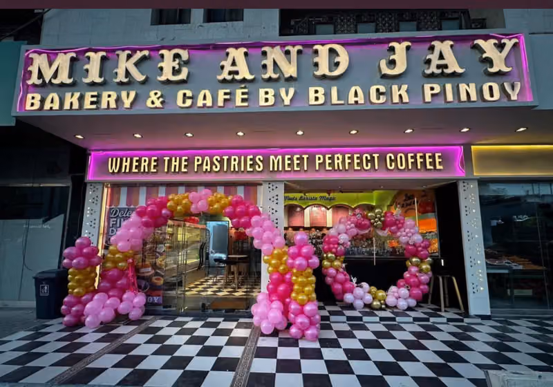 Mike and Jay bakery and café