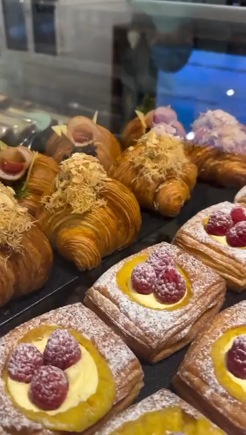 Mille Feuille Yasmin ميل فوي بيكري