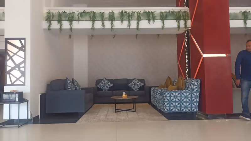 Mira Business Hotel